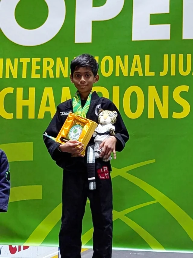 Big congrats 👏 to our small but mighty Junior Grapplers who competed at the Ontario Open this past weekend. Huge success 👍🥇🥇🥈🥉
Well done Mateo, Bagir, Samiia, Eason, and River!